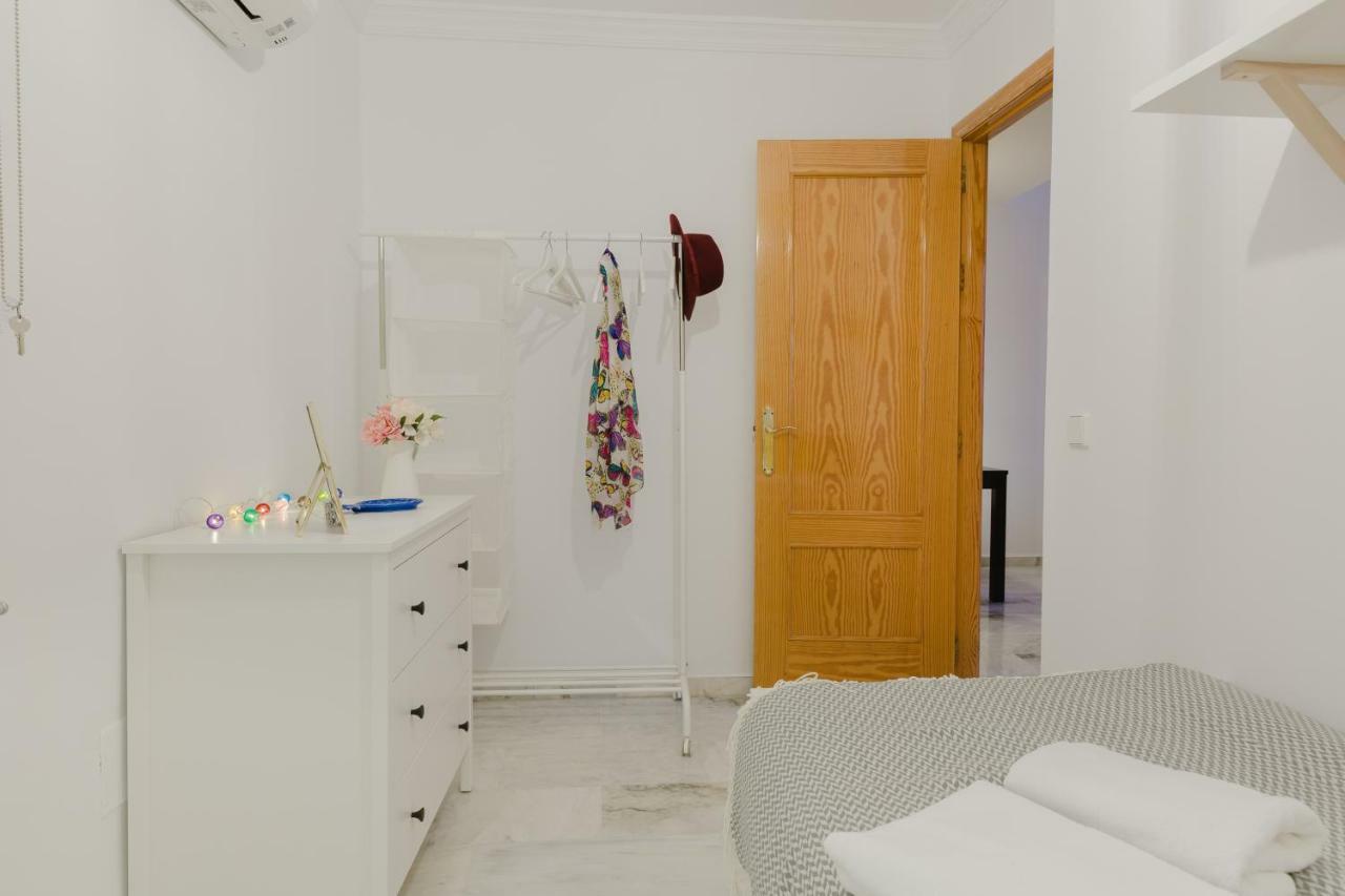 Hola Malaga Atarazanas Appartement Buitenkant foto